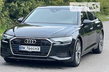 Седан Audi A6 2018 в 