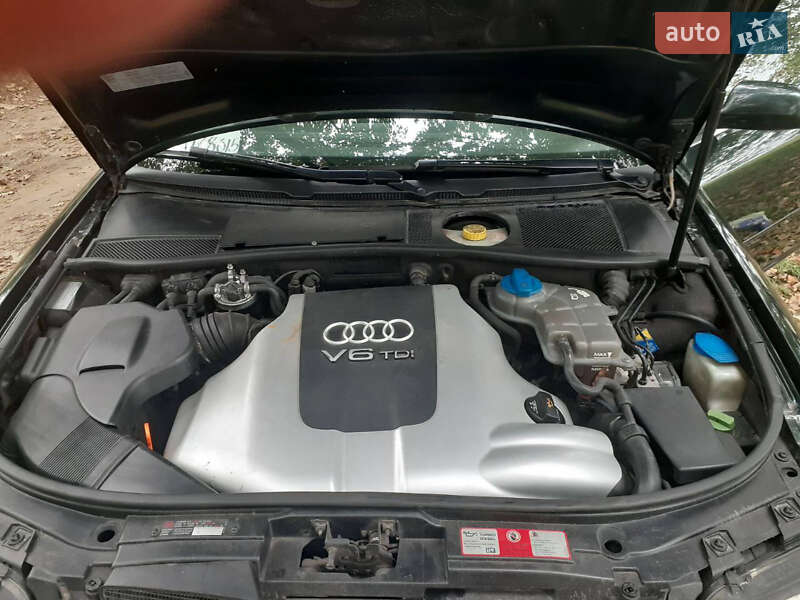 Универсал Audi A6 2003 в Саврани