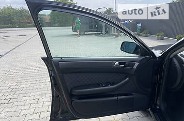 Универсал Audi A6 2002 в 