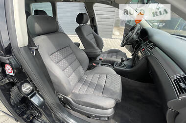 Универсал Audi A6 2002 в 