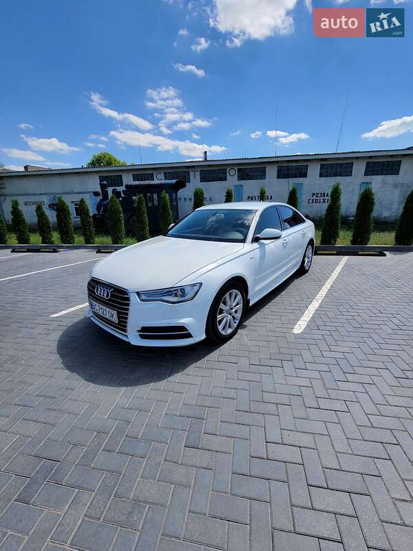 Седан Audi A6 2016 в Голованевске