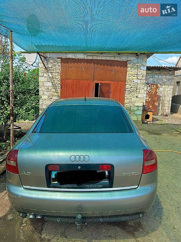 Седан Audi A6 2004 в Єланці