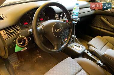Универсал Audi A6 2004 в 
