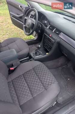 Универсал Audi A6 2004 в 