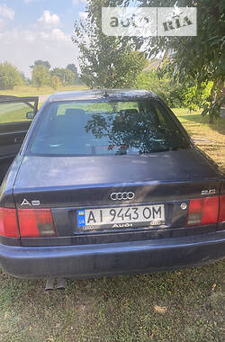 Седан Audi A6 1996 в Драбіву