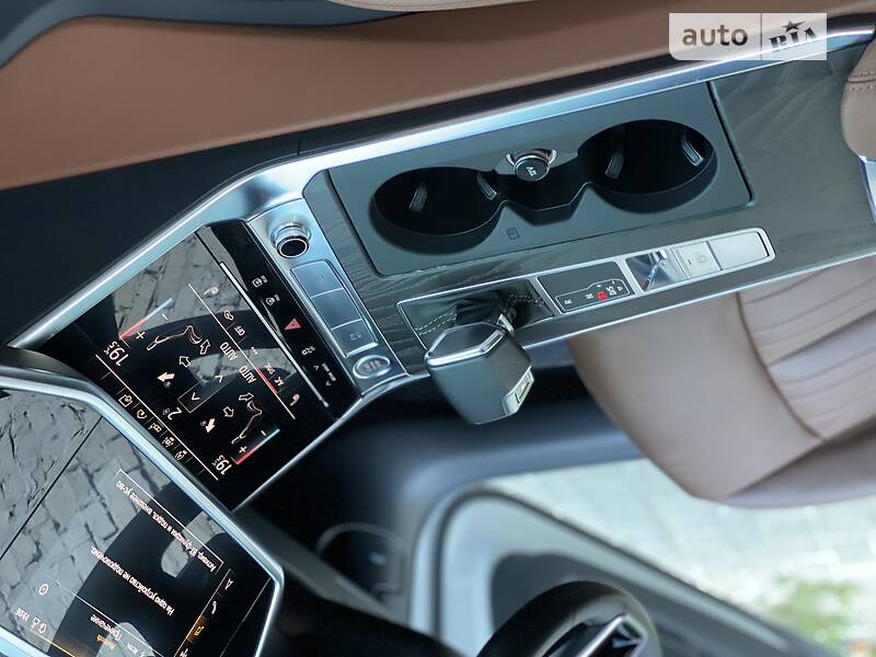 Седан Audi A6 2019 в Киеве