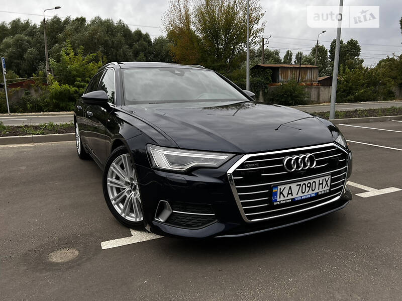 Универсал Audi A6 2018 в 