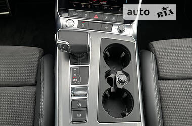 Универсал Audi A6 2018 в 