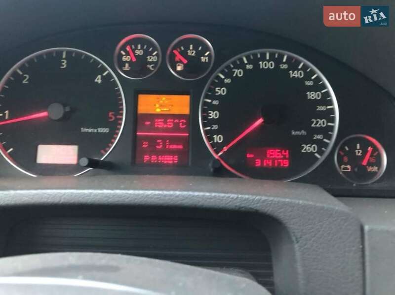 Универсал Audi A6 2001 в Киеве