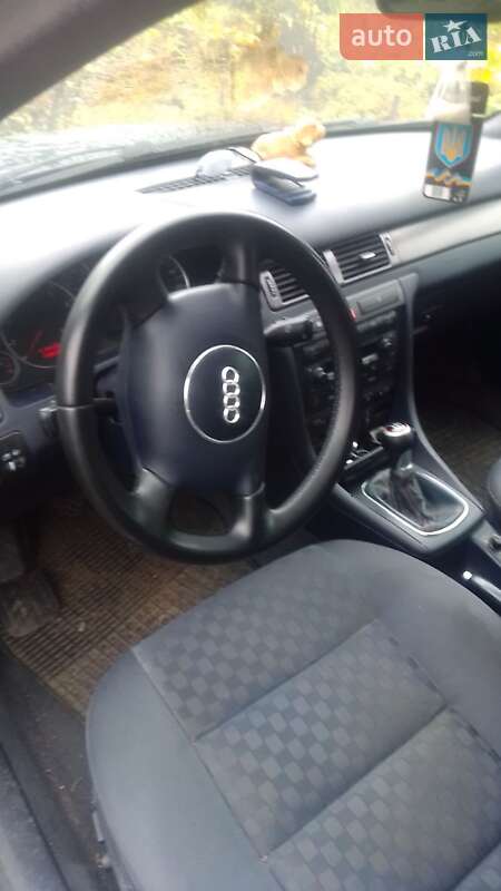 Седан Audi A6 2001 в Кропивницком