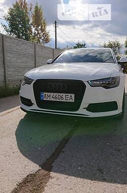 Седан Audi A6 2013 в Киеве