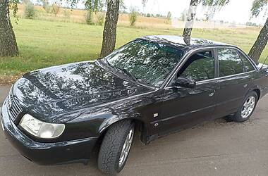 Седан Audi A6 1995 в 