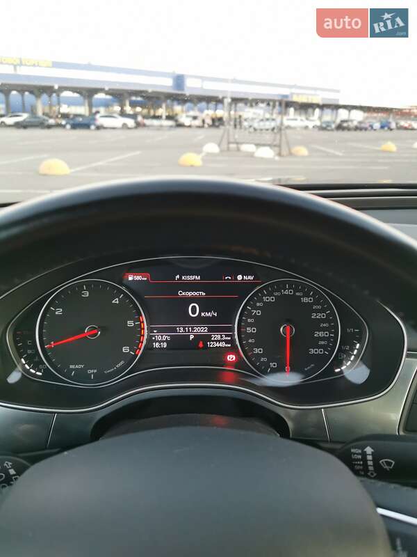 Универсал Audi A6 2016 в Киеве
