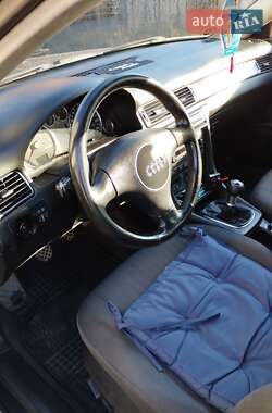 Універсал Audi A6 2003 в Рахові