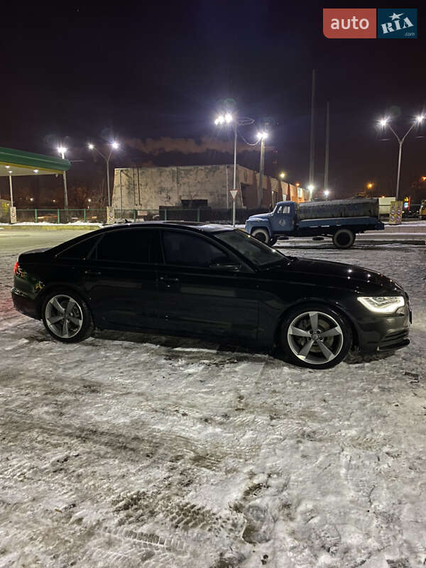 Седан Audi A6 2013 в Одессе