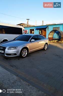 Седан Audi A6 2010 в 