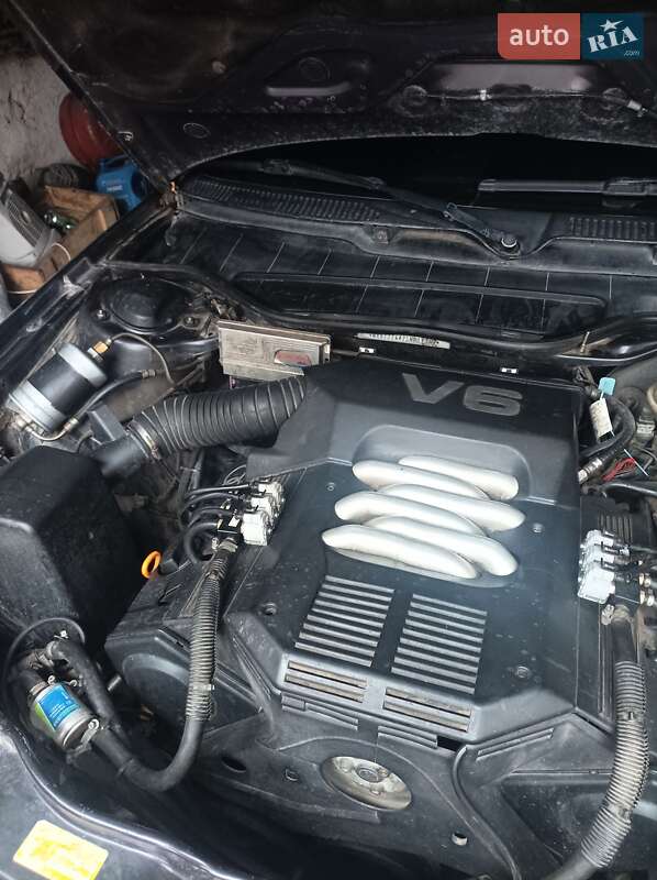 Седан Audi A6 1995 в Могилев-Подольске