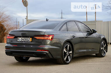 Седан Audi A6 2018 в 