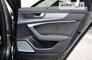 Седан Audi A6 2018 в 