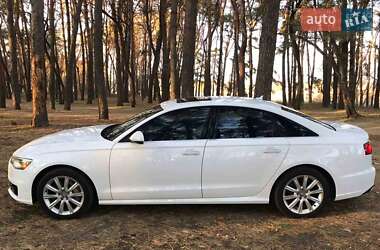 Седан Audi A6 2015 в 