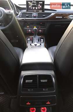 Седан Audi A6 2015 в Харькове