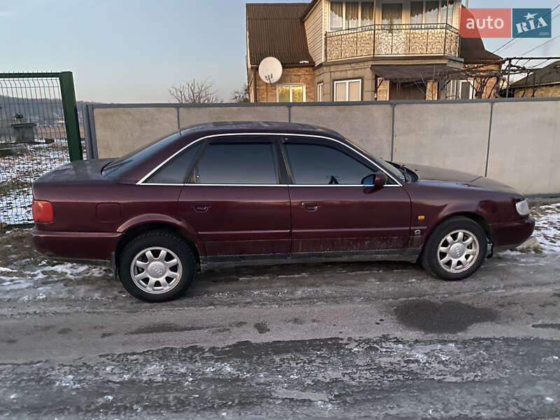 Седан Audi A6 1995 в Кагарлику