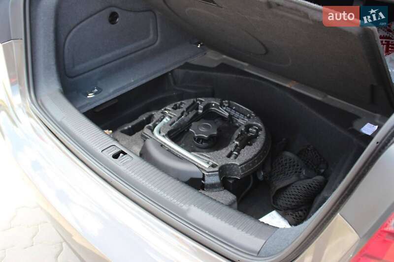 Седан Audi A6 2011 в Ужгороде