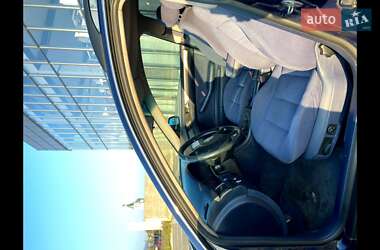 Универсал Audi A6 1998 в 