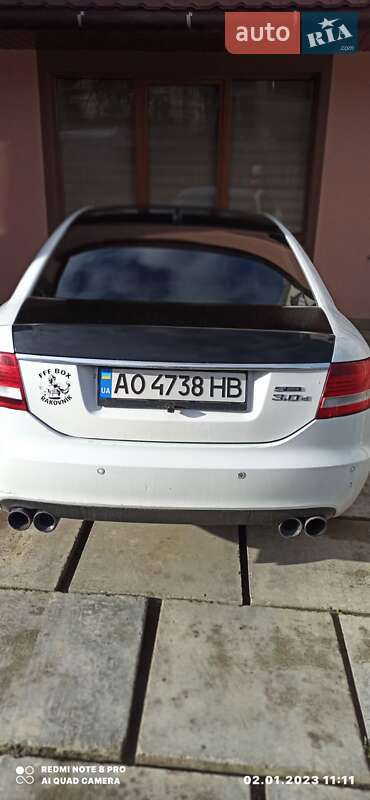 Седан Audi A6 2004 в Рахове