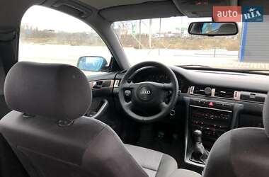 Седан Audi A6 2001 в 