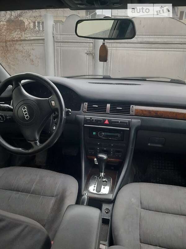 Седан Audi A6 2000 в Чернівцях