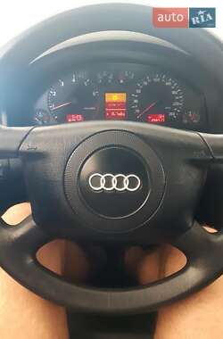 Седан Audi A6 2001 в Кременчуге