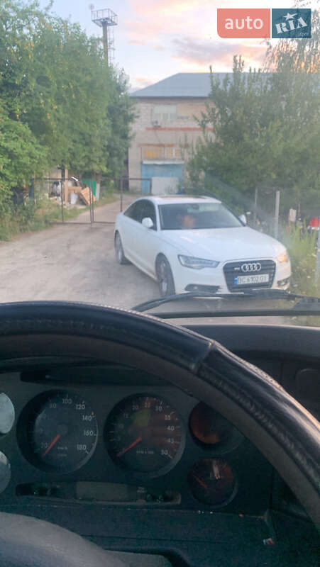 Седан Audi A6 2013 в Львові