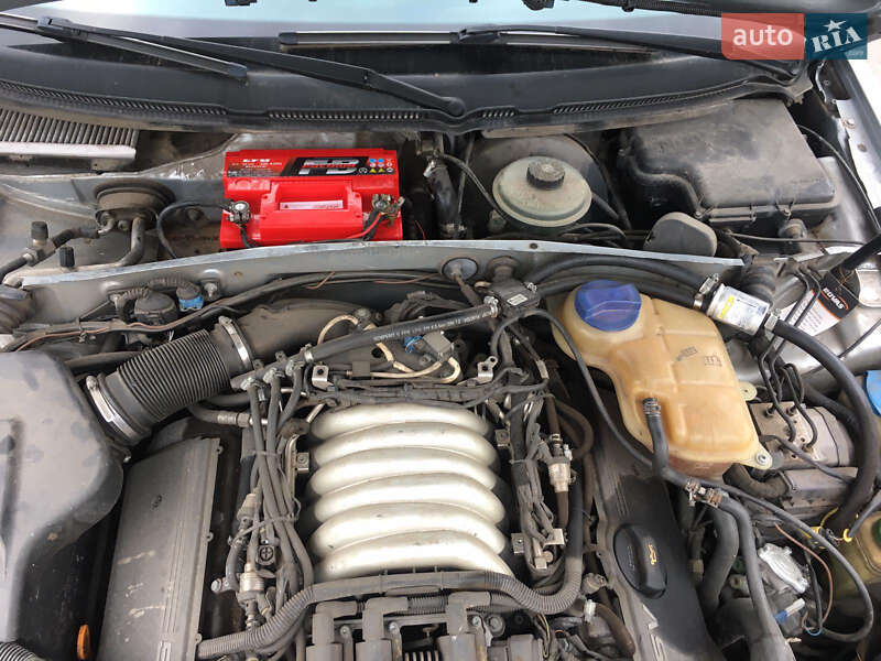 Седан Audi A6 1997 в Верховині