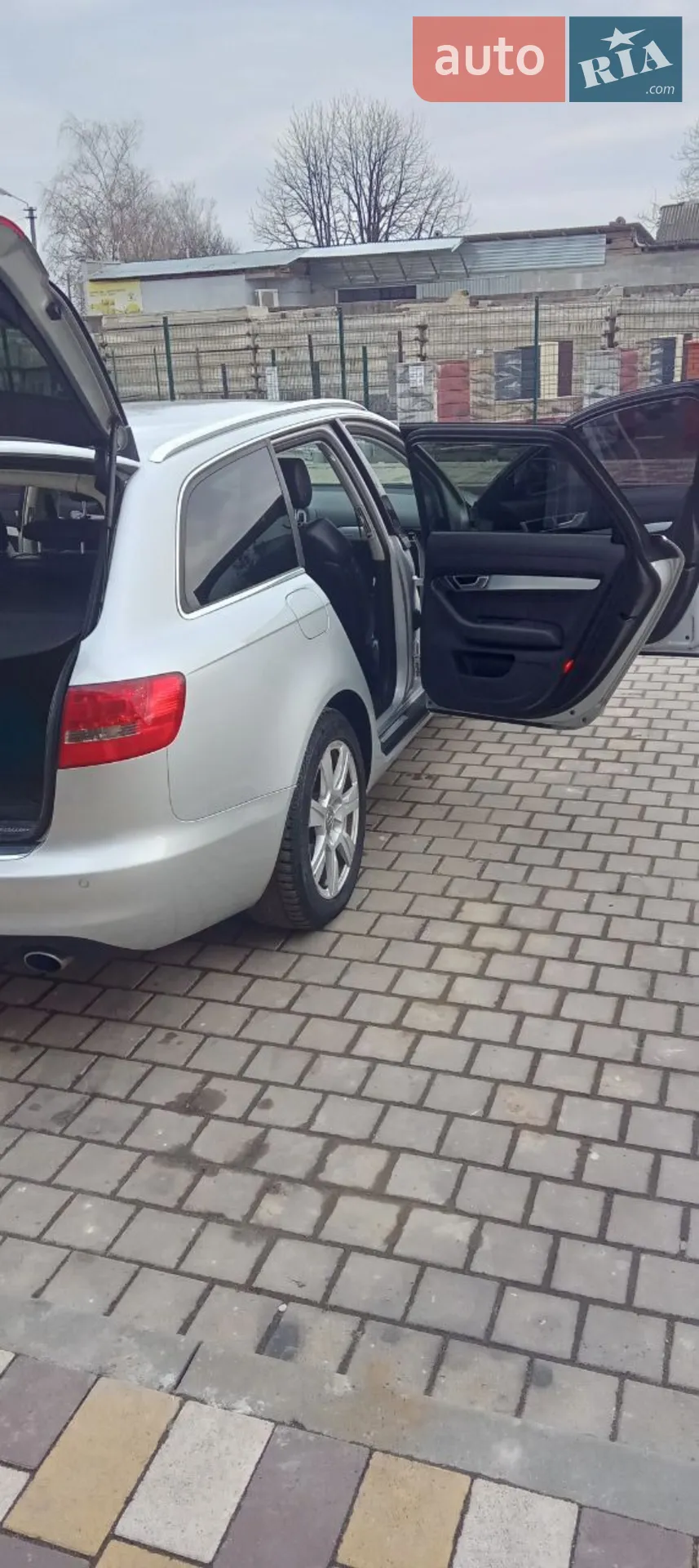 2010 Audi A6 - мініатюра 21