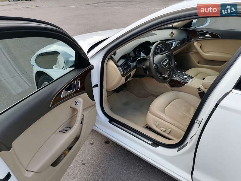 Седан Audi A6 2012 в Рівному
