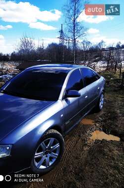 Седан Audi A6 2002 в Долине