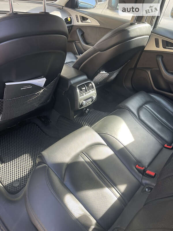 Универсал Audi A6 2016 в Киеве