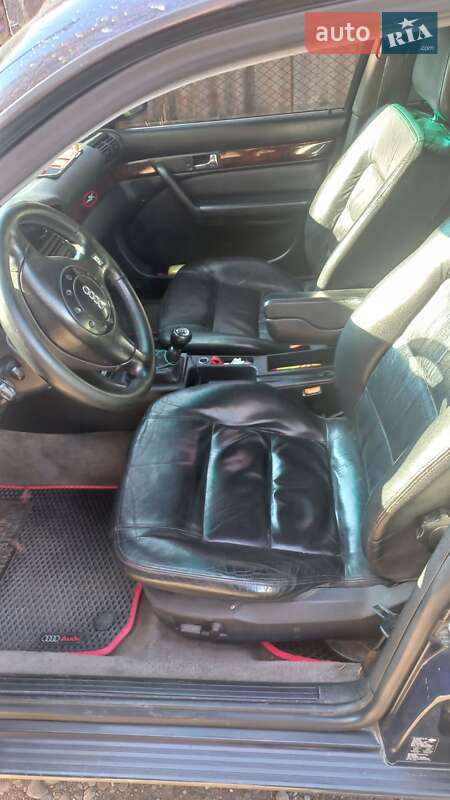 Седан Audi A6 1995 в Ужгороде