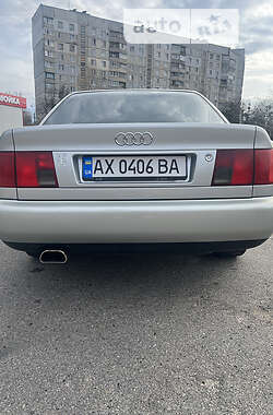 Седан Audi A6 1995 в 