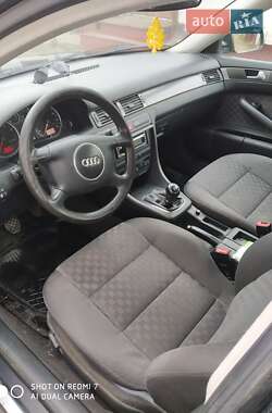 Универсал Audi A6 2003 в 