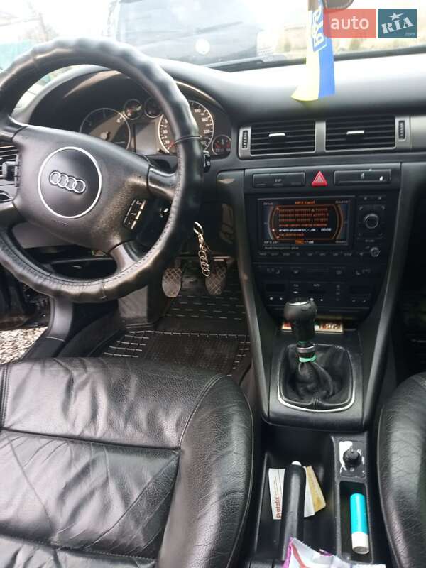 Універсал Audi A6 2004 в Млиніві