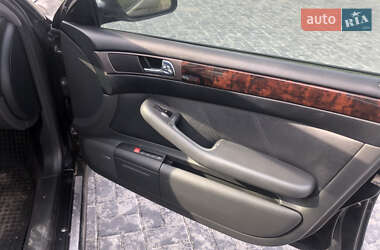 Седан Audi A6 2001 в Кореці