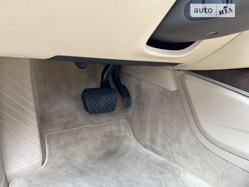 Седан Audi A6 2012 в Киеве