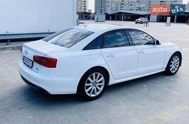 Седан Audi A6 2012 в 