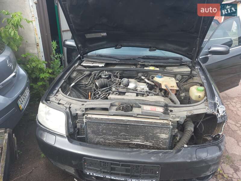 Седан Audi A6 2002 в Києві