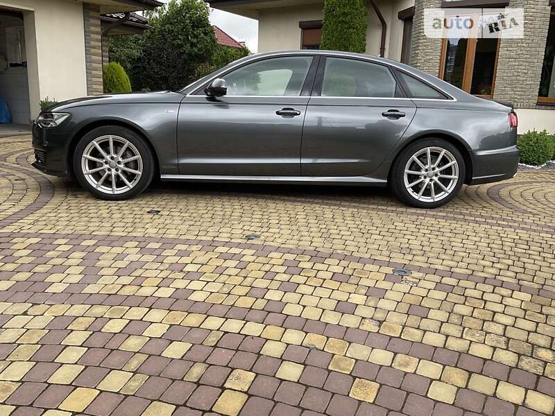 Седан Audi A6 2015 в Луцке