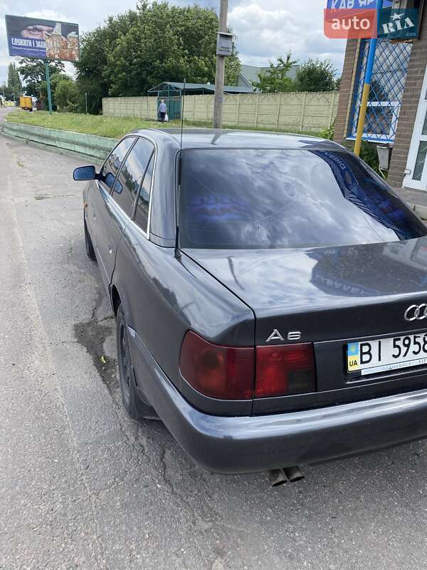Седан Audi A6 1995 в Кременчуге