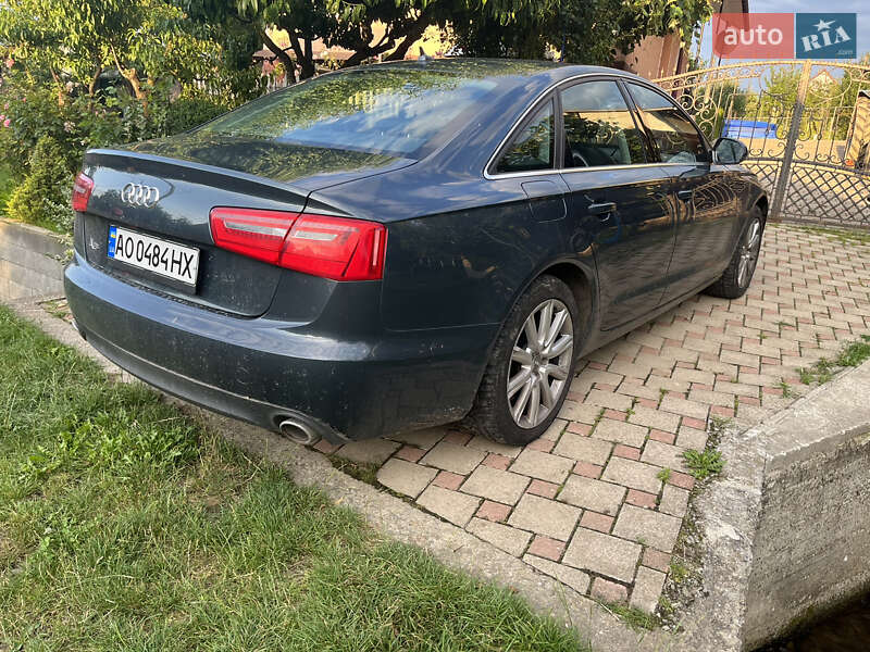 Седан Audi A6 2011 в Ужгороде