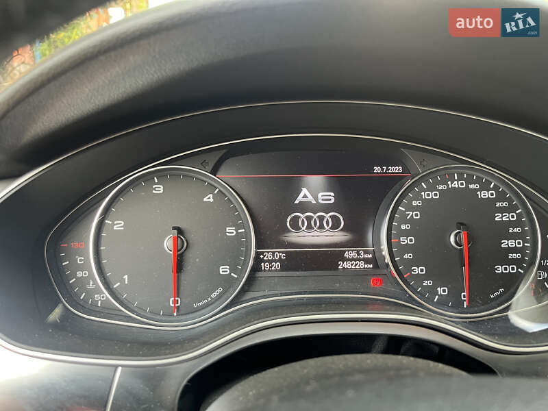 Седан Audi A6 2011 в Ужгороде